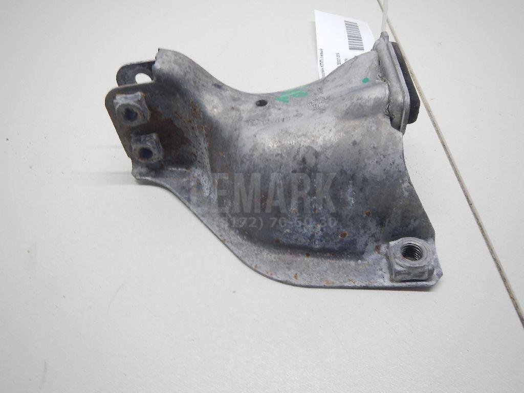 Кронштейн опоры двигателя для  Audi 100 [C4] 1991-1994