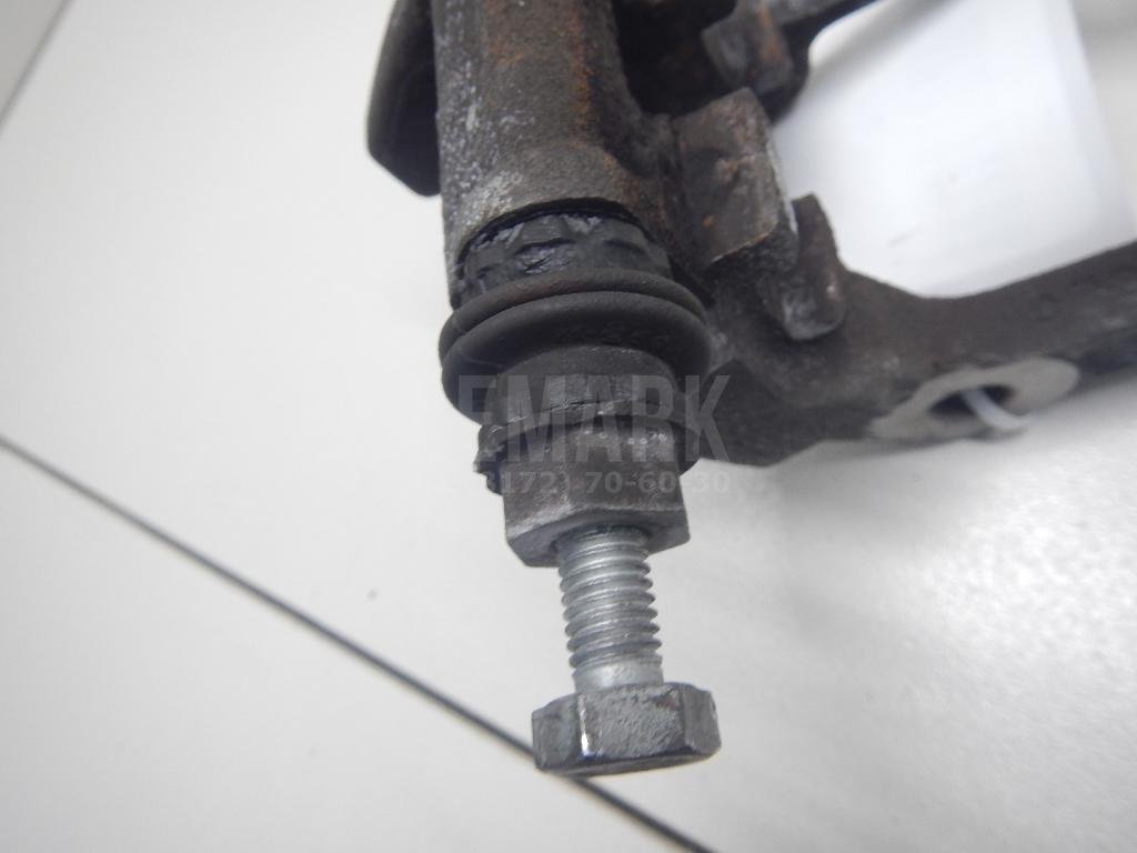 Скоба суппорта заднего правого