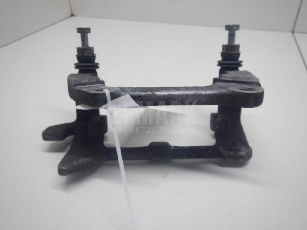 Скоба суппорта заднего правого