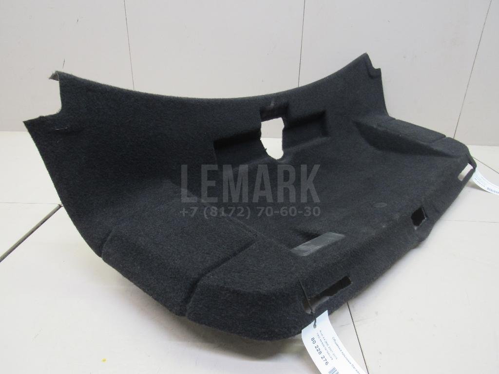 Обшивка крышки багажника