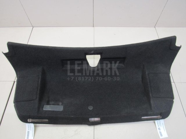 Обшивка крышки багажника