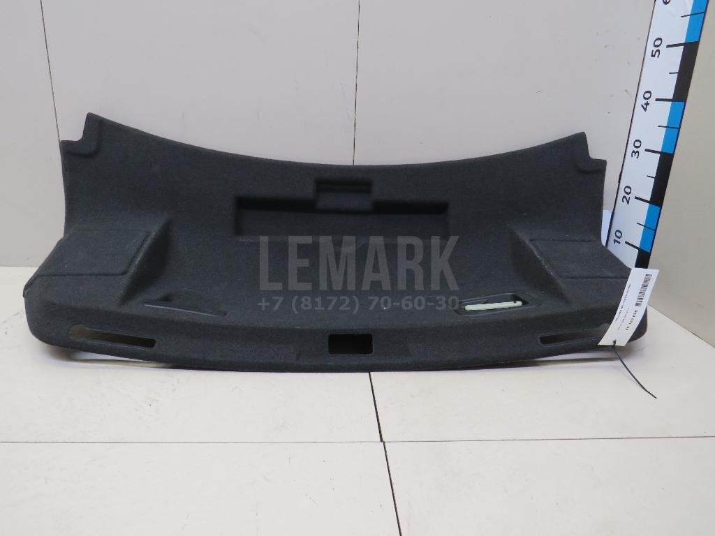 Обшивка крышки багажника