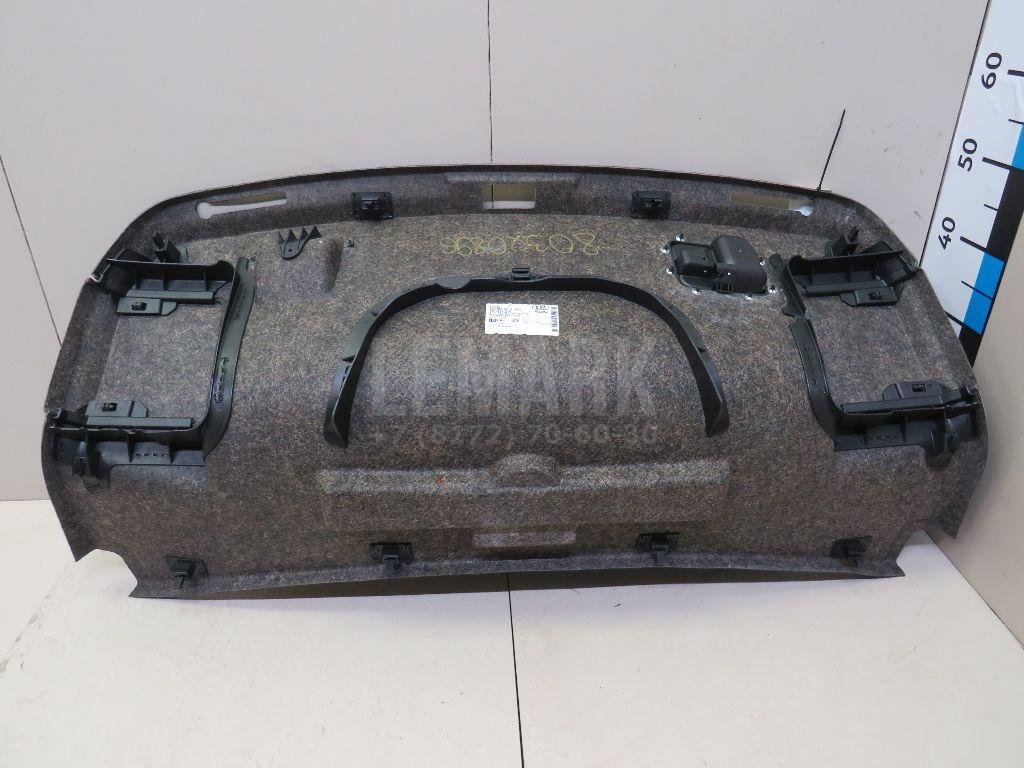 Обшивка крышки багажника