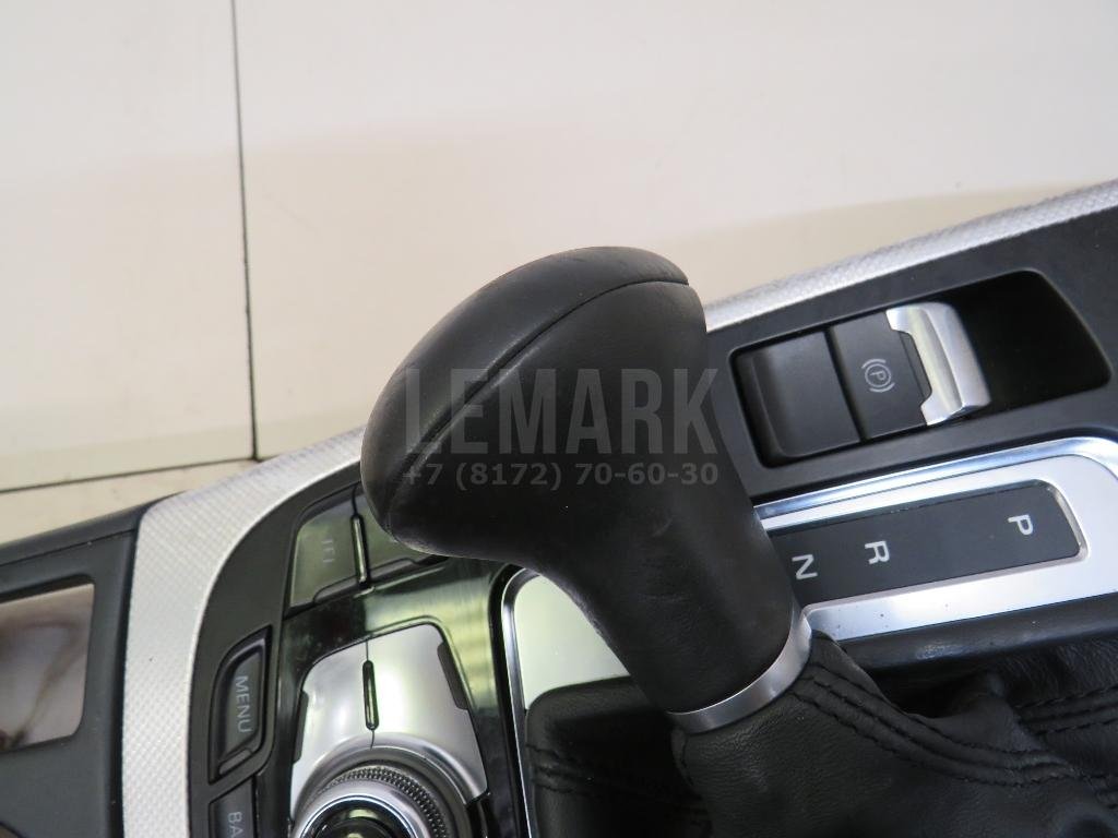 Подлокотник