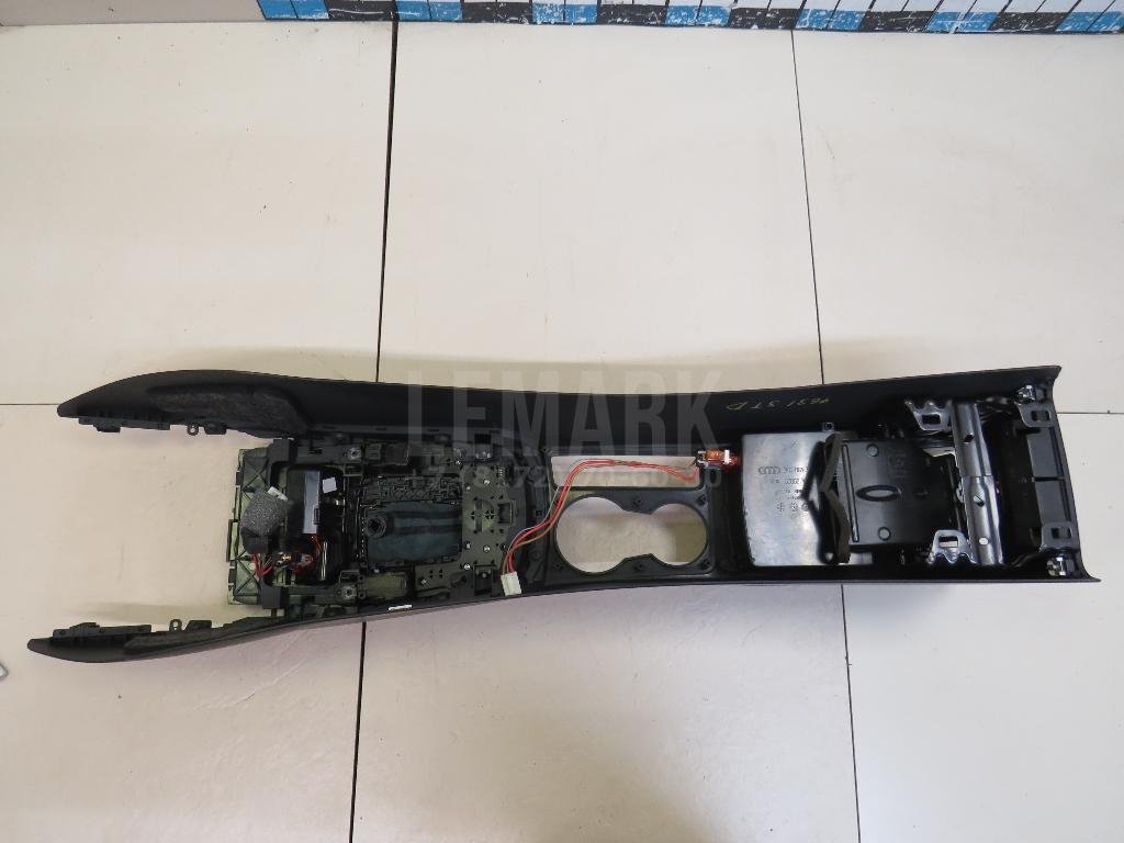 Подлокотник