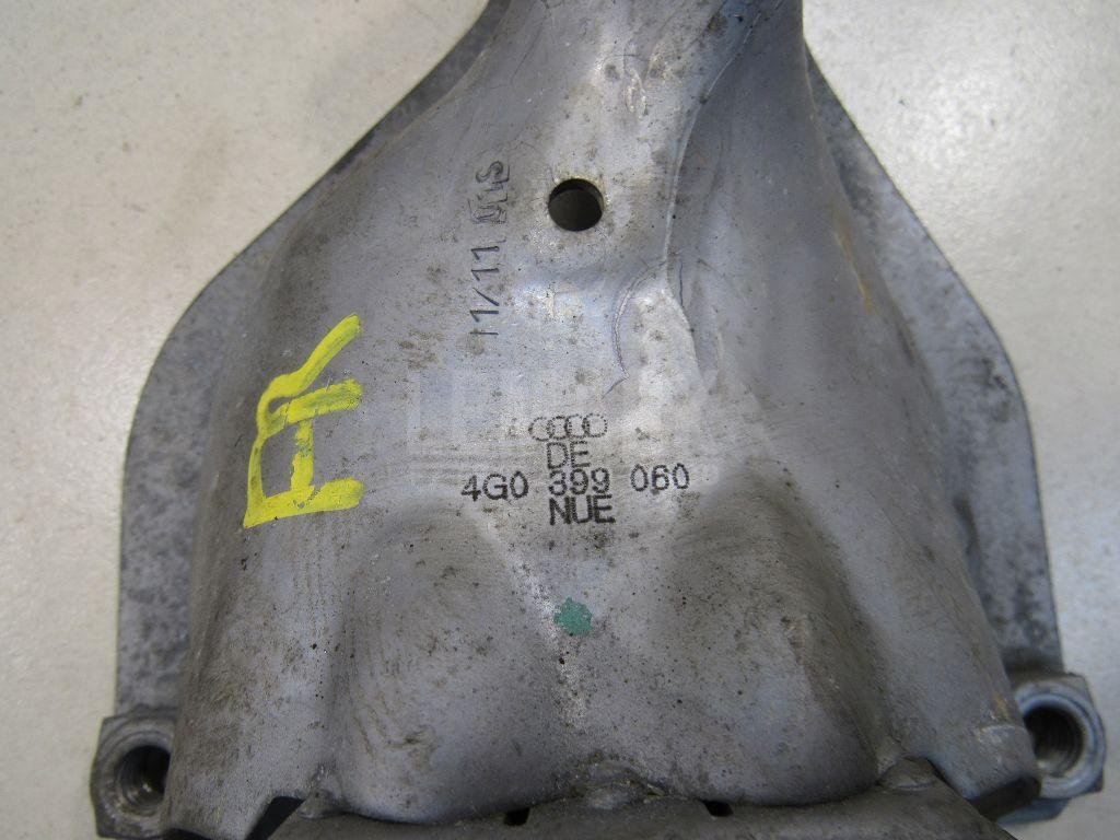 Кронштейн опоры двигателя для  Audi 100/200 [44] 1983-1991