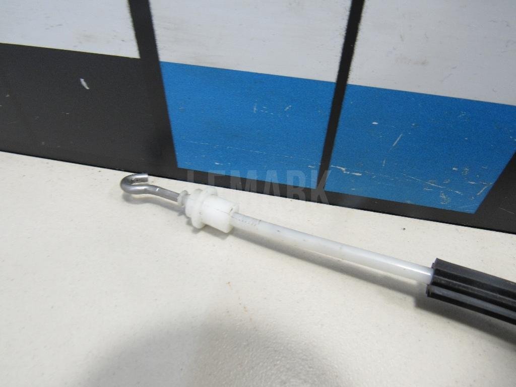 Замок двери задней левой