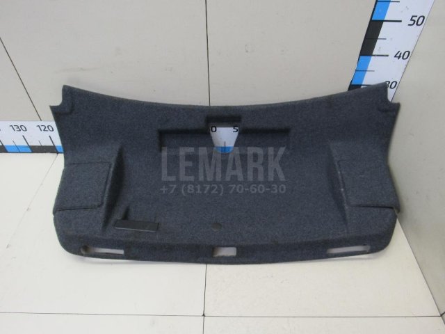 Обшивка крышки багажника