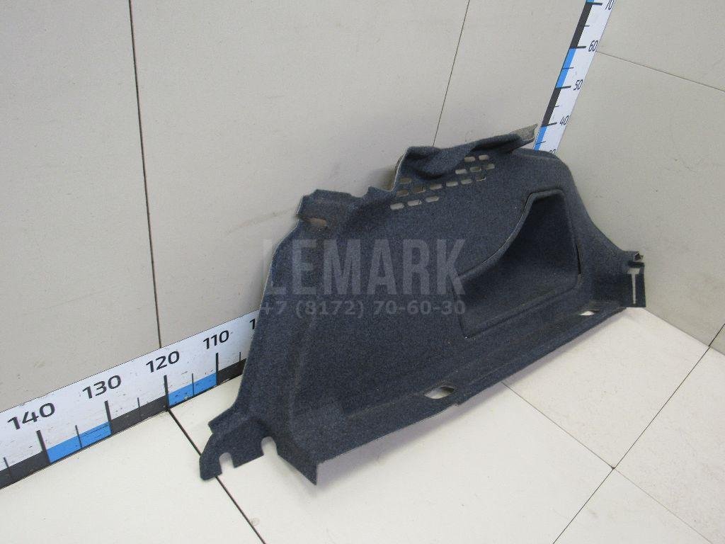 Обшивка багажника