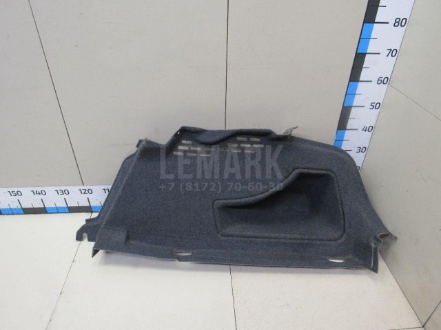 Обшивка багажника