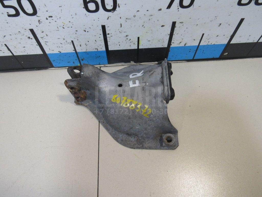 Кронштейн опоры двигателя