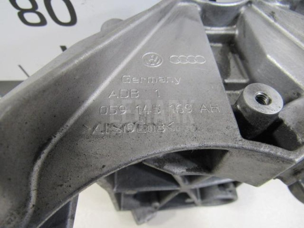 Кронштейн гидроусилителя для  Audi A4 [B9] 2015