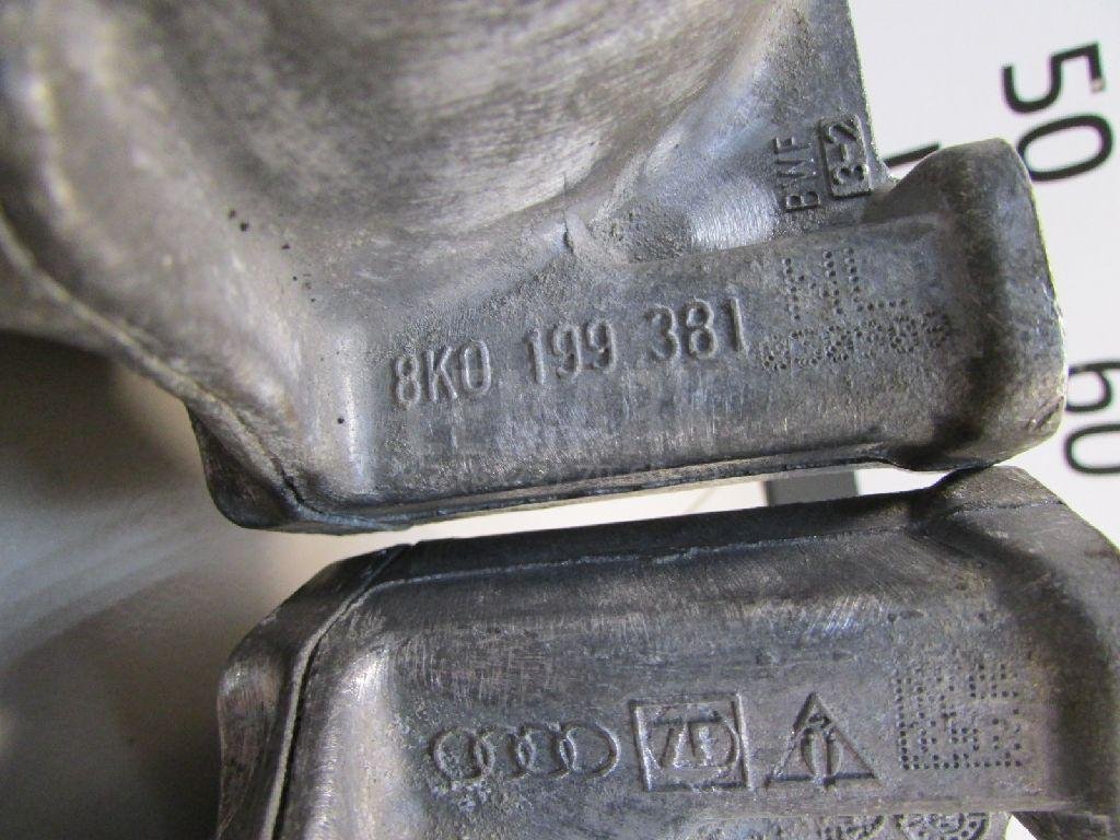 Опоры двигателя к-кт для  Audi A3 (8Y) 2020