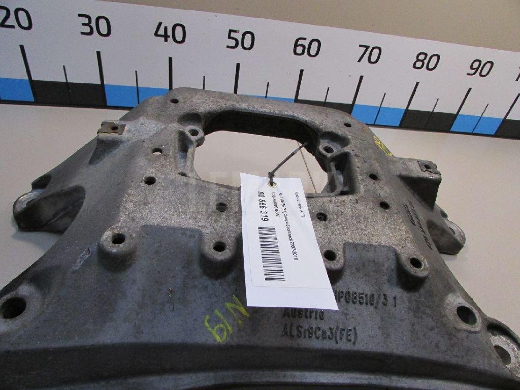 Кронштейн КПП для  Audi 50 0-1978