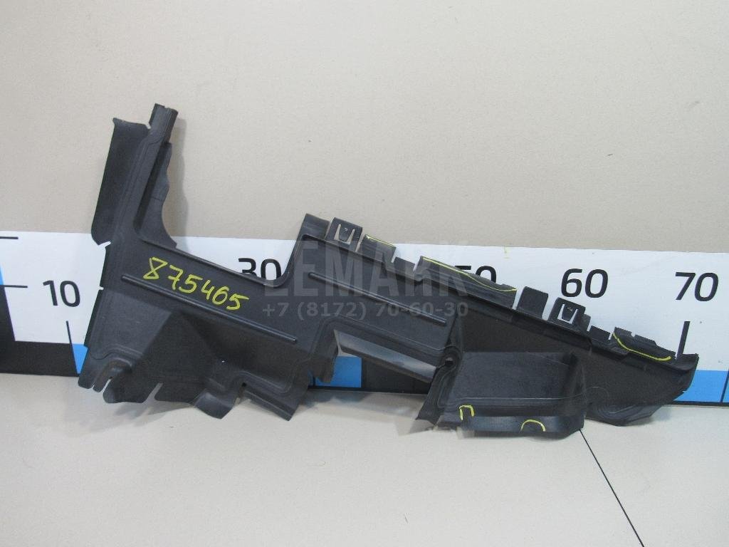 Воздуховод радиатора правый