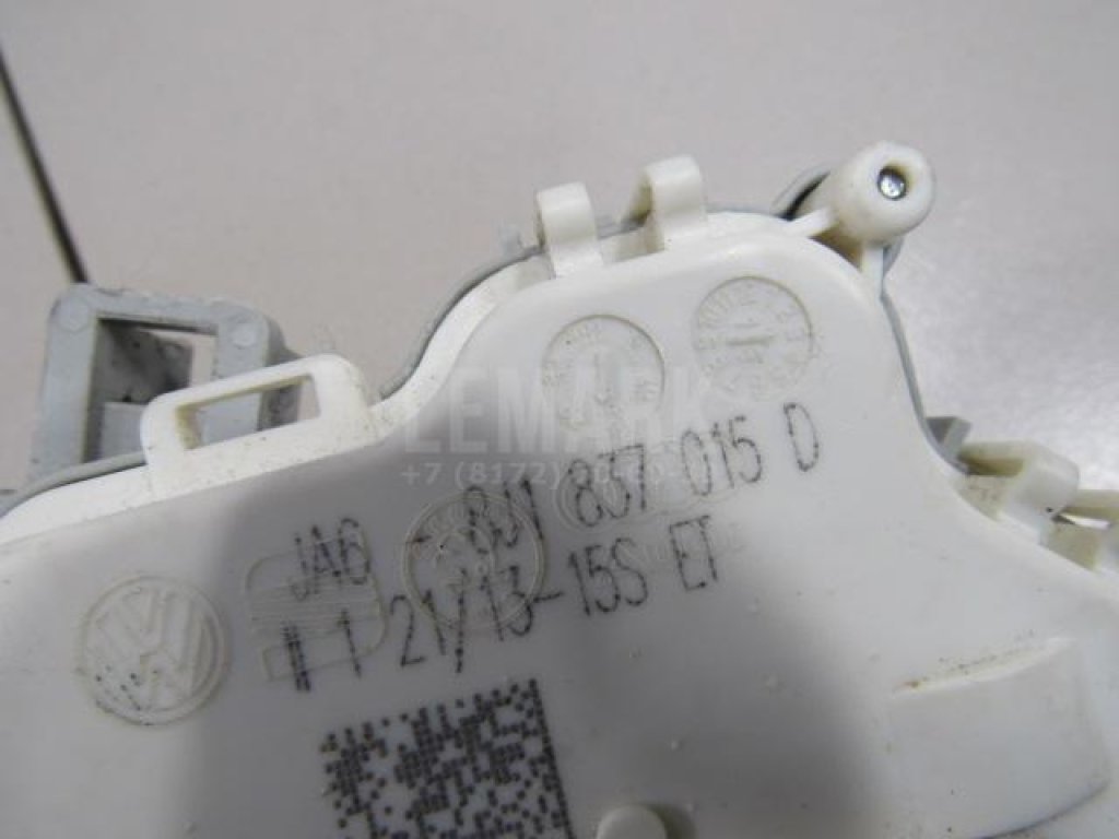 Замок двери передней левой