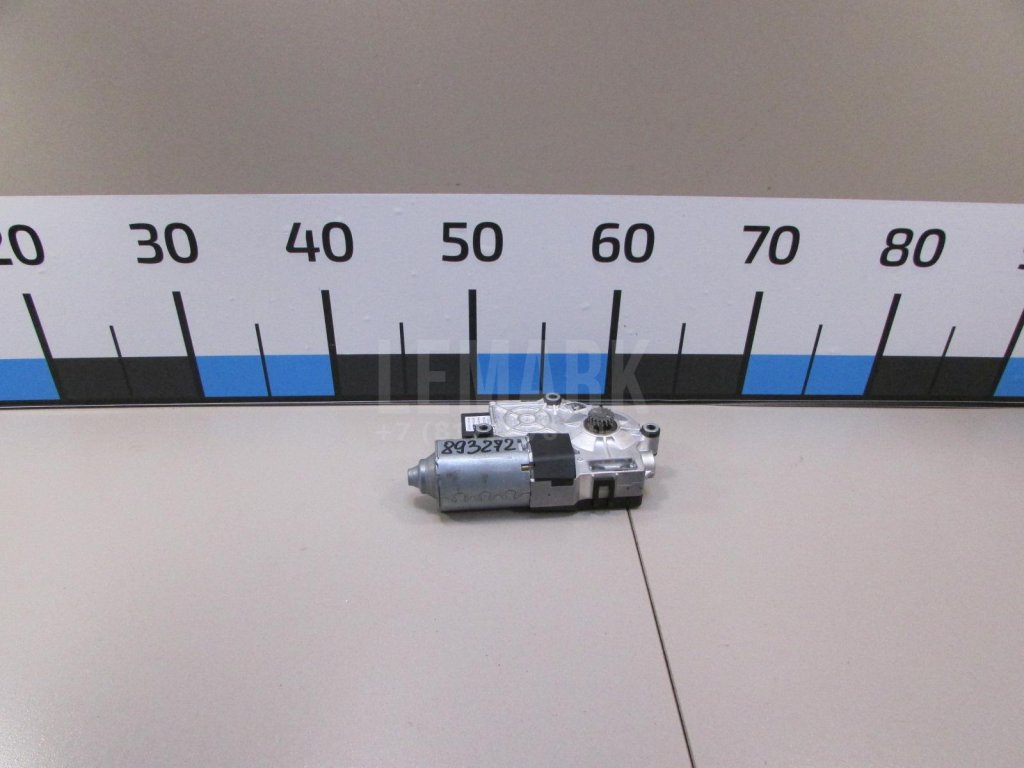 Моторчик люка для  Audi A3 [8P1] 2003-2013