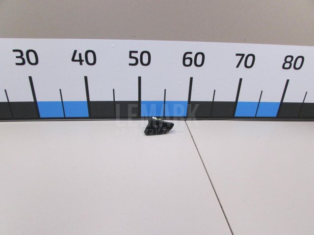 Кнопка центрального замка