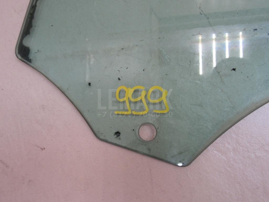 Стекло двери передней левой