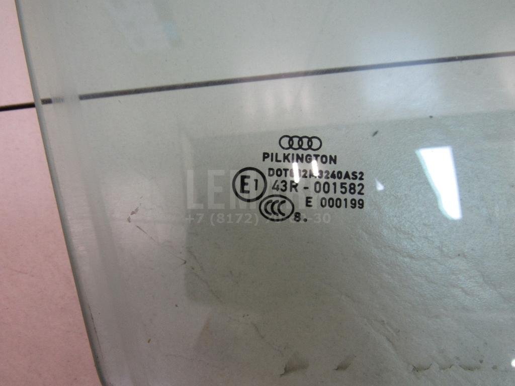 Стекло двери передней правой