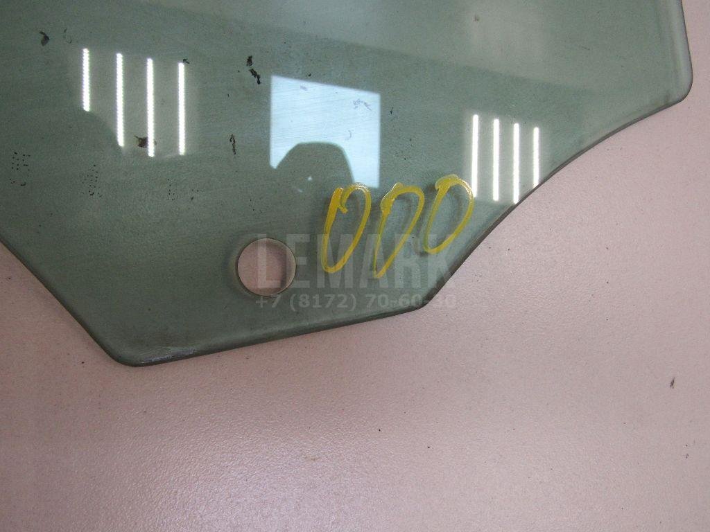 Стекло двери передней правой