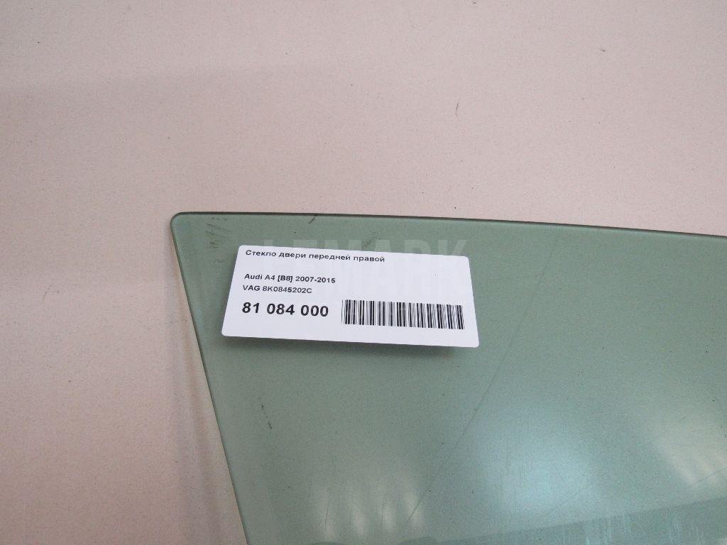 Стекло двери передней правой