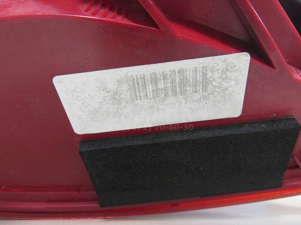 Фонарь задний наружный правый