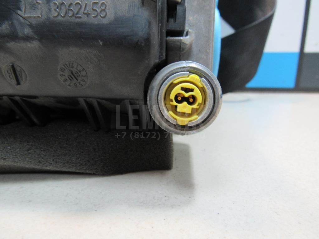 Ремень безопасности с пиропатроном