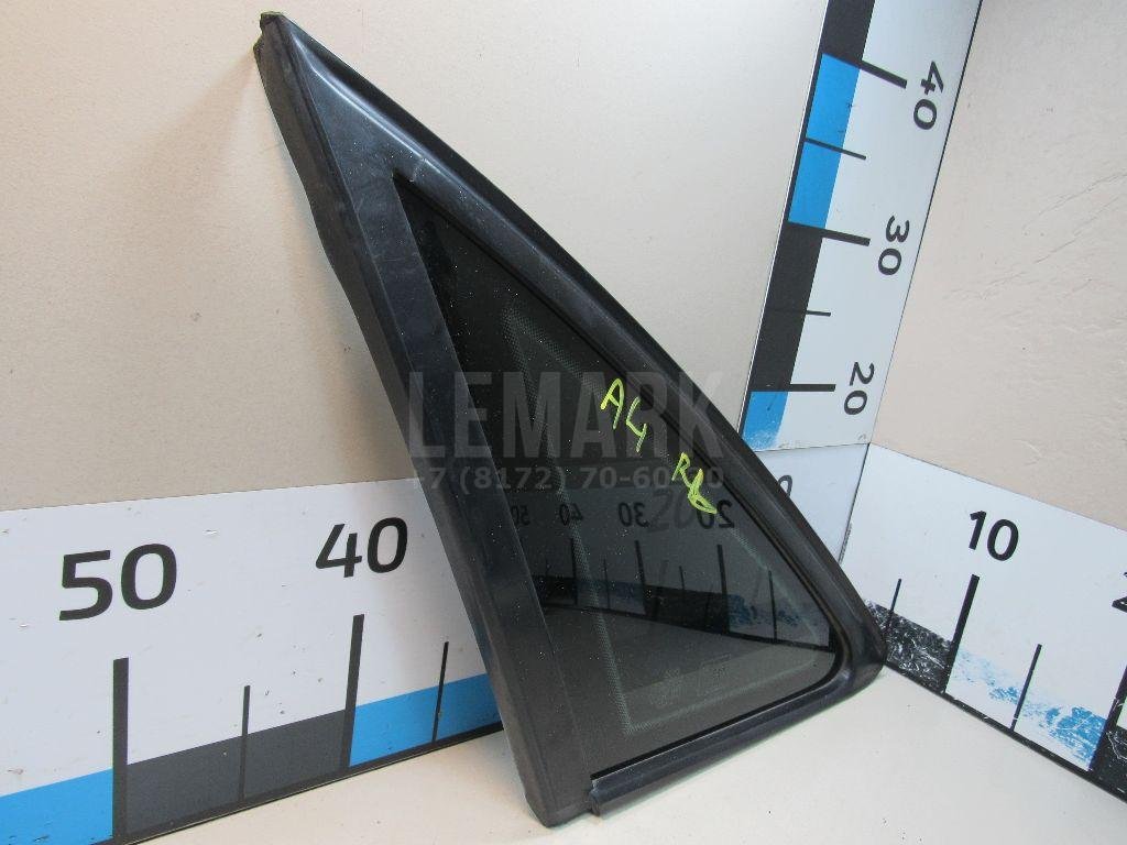 Стекло кузовное глухое левое
