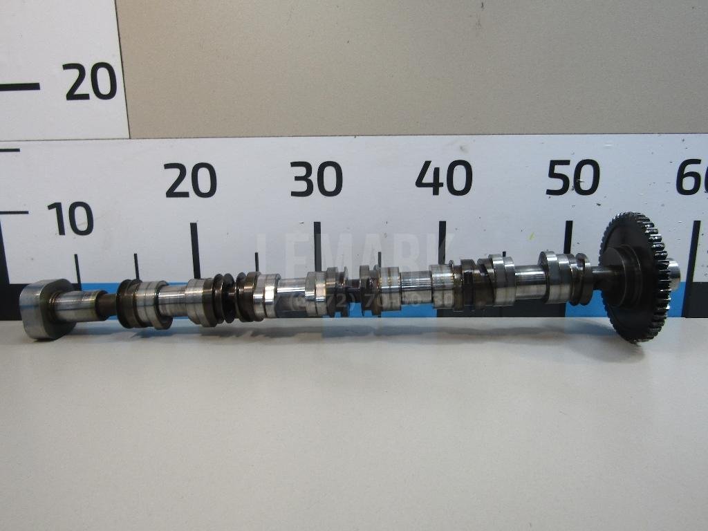 Распредвал выпускной для  Audi A3 (8Y) 2020