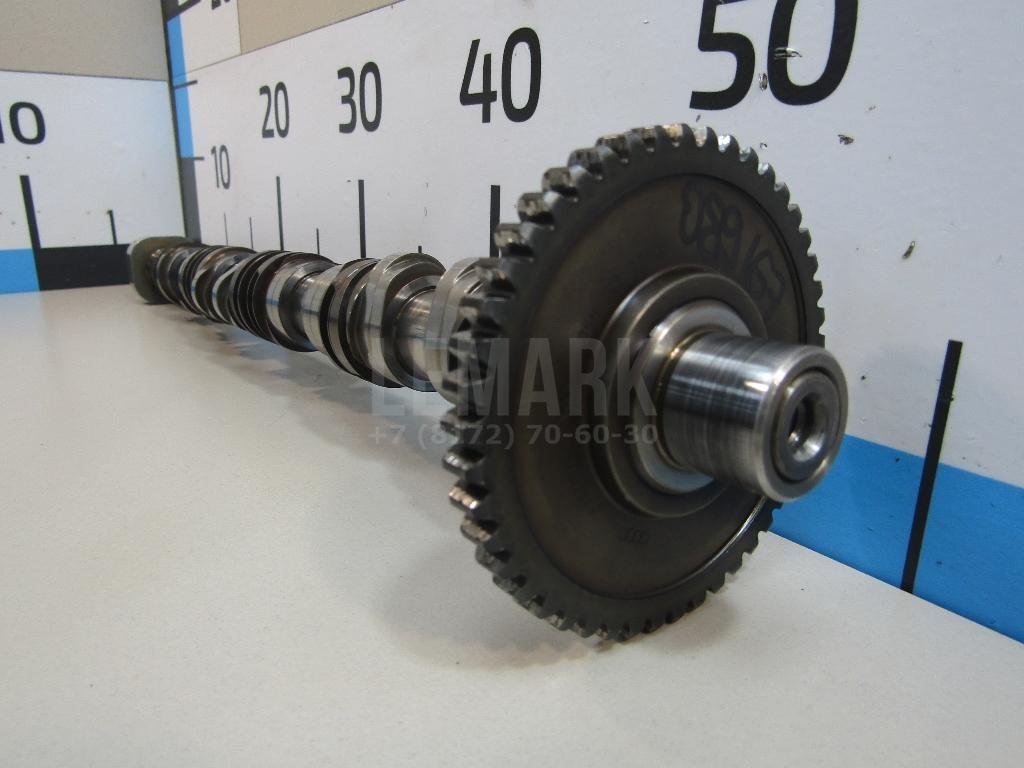 Распредвал выпускной для  Audi A3 (8Y) 2020