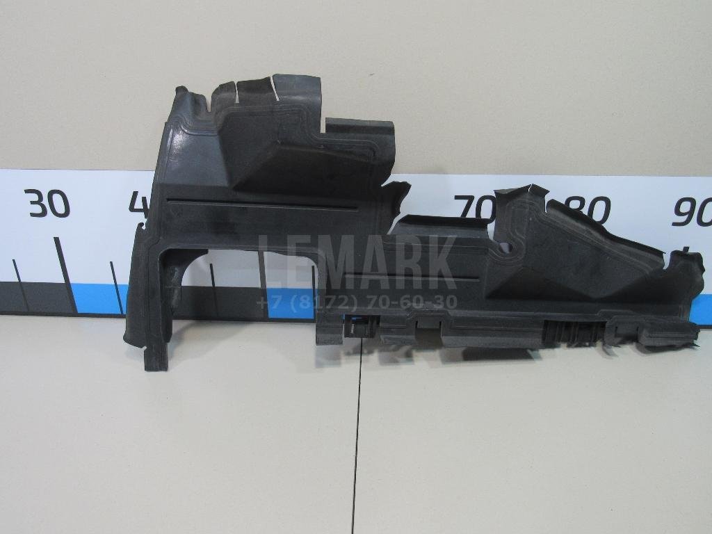 Воздуховод радиатора правый