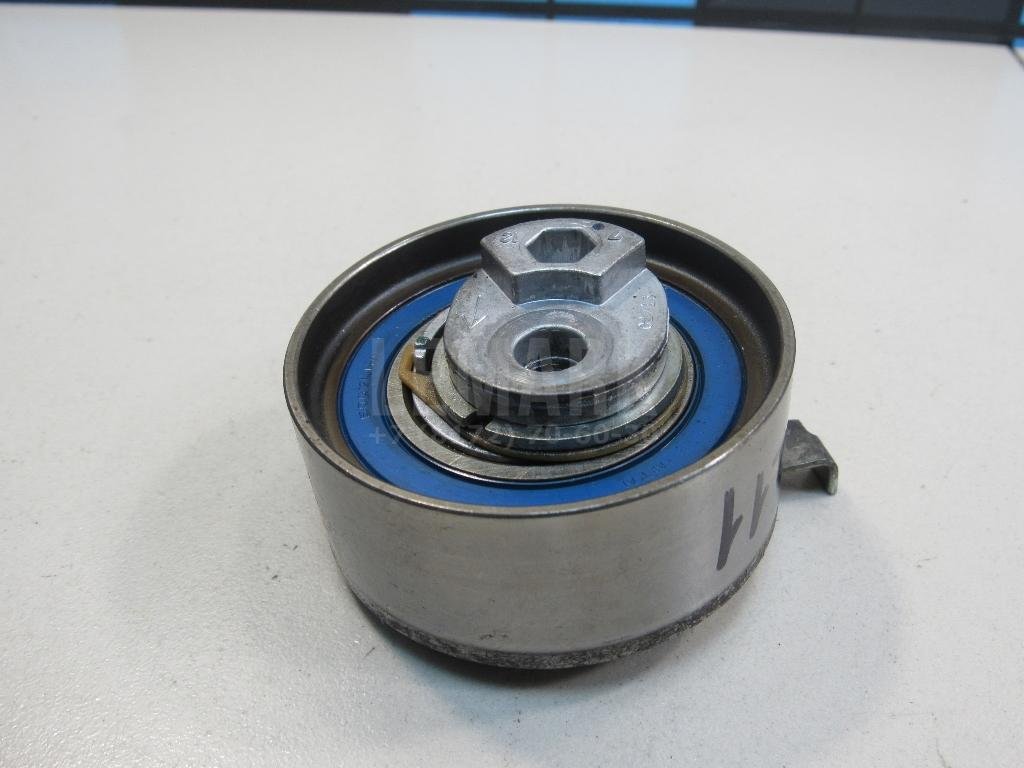 Ролик-натяжитель ручейкового ремня