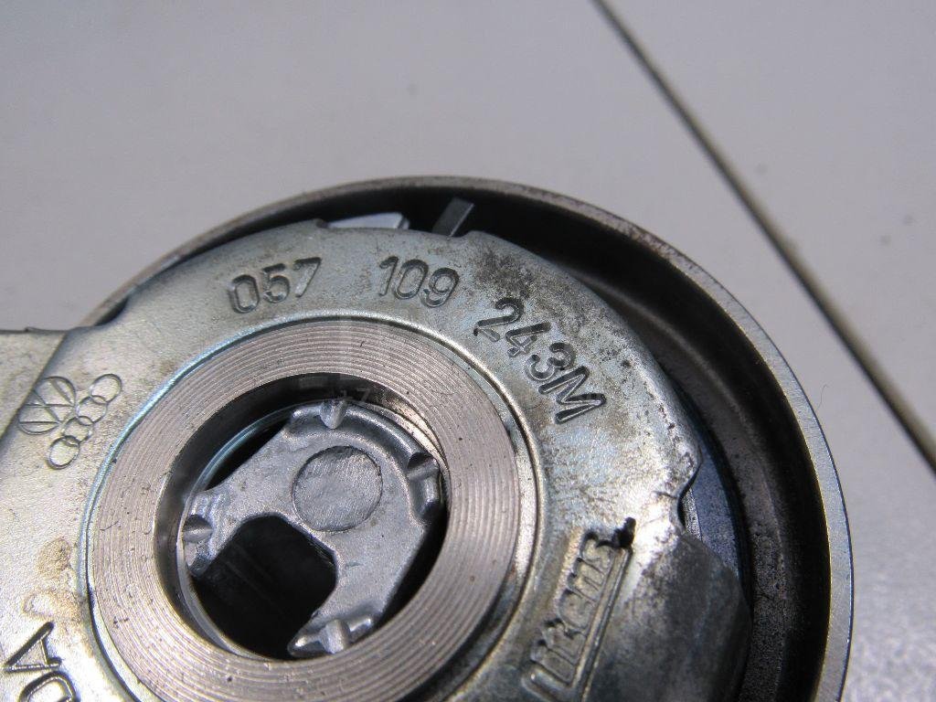 Ролик-натяжитель ручейкового ремня