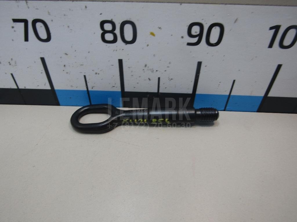 Крюк буксировочный