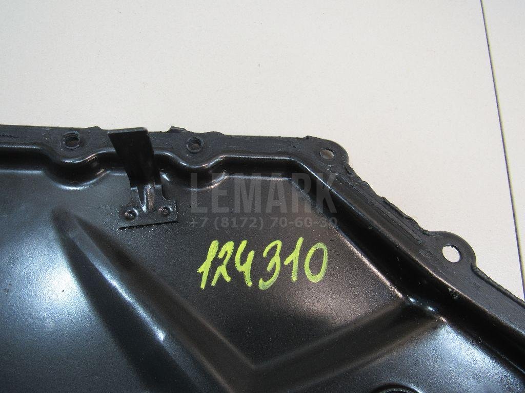 Крышка двигателя передняя