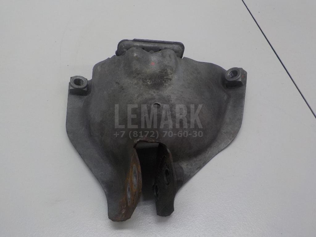 Кронштейн опоры двигателя