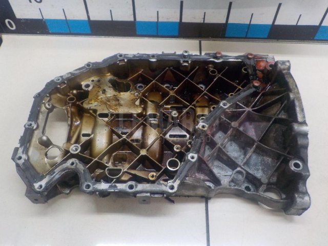 Поддон масляный двигателя