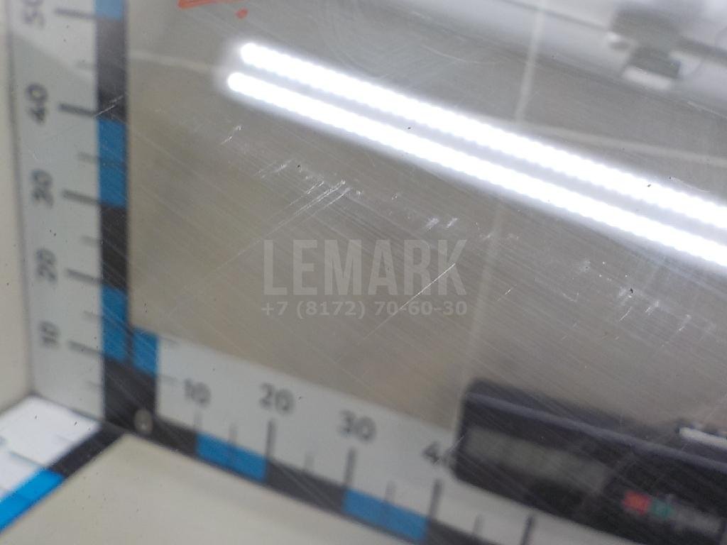 Стекло двери передней левой