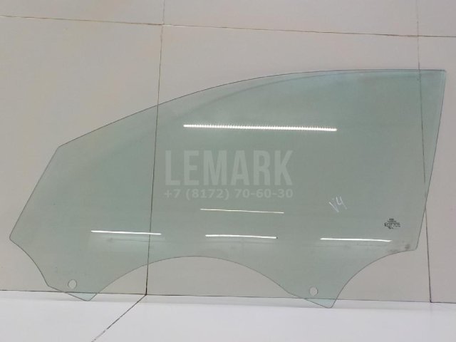Стекло двери передней левой