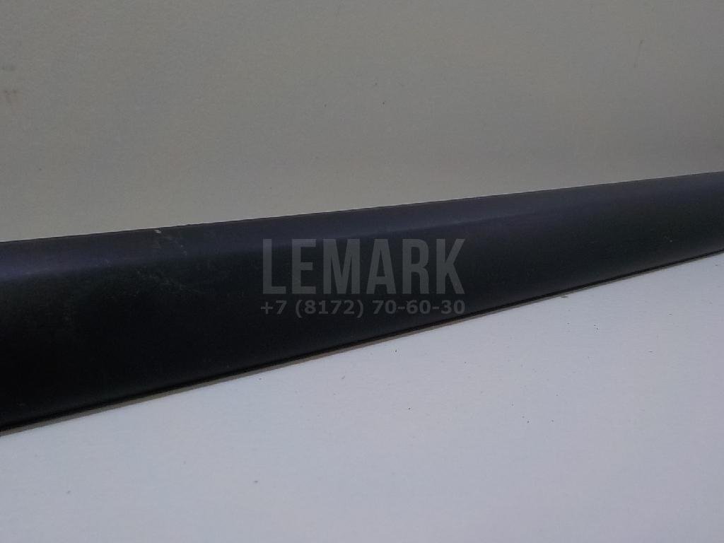 Рейлинг правый (планка на крышу)