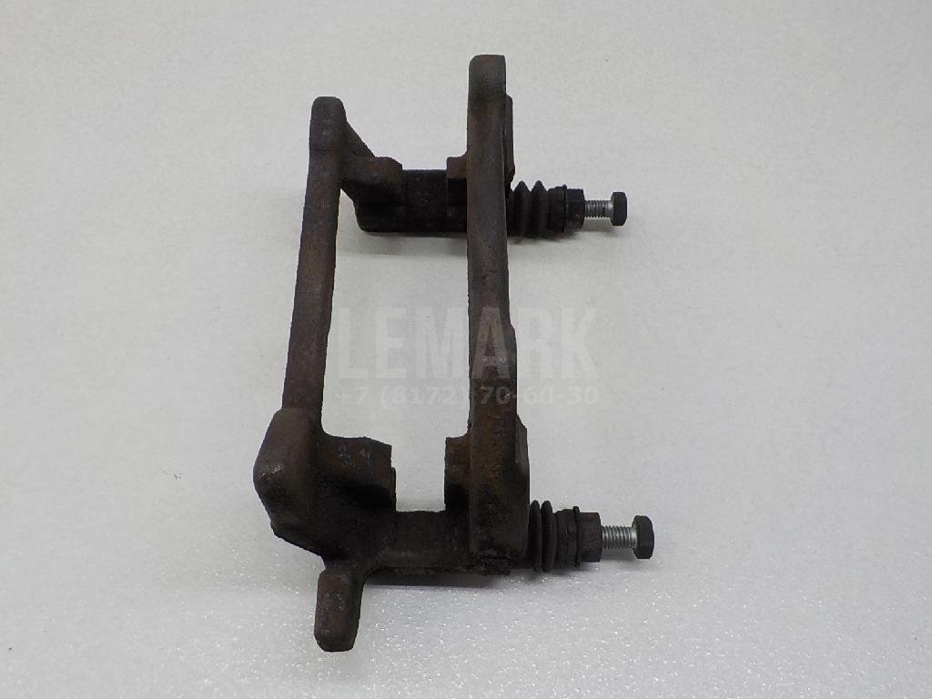 Скоба суппорта заднего левого