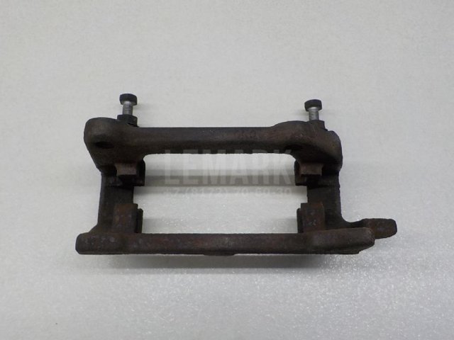 Скоба суппорта заднего левого