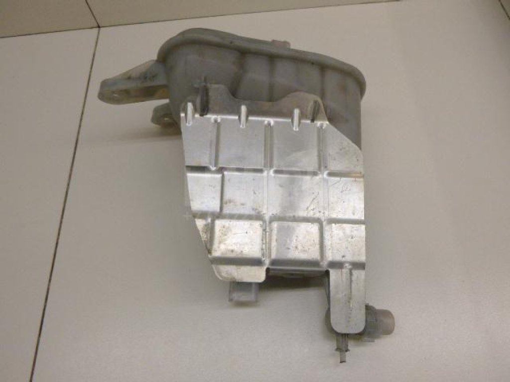 Бачок расширительный