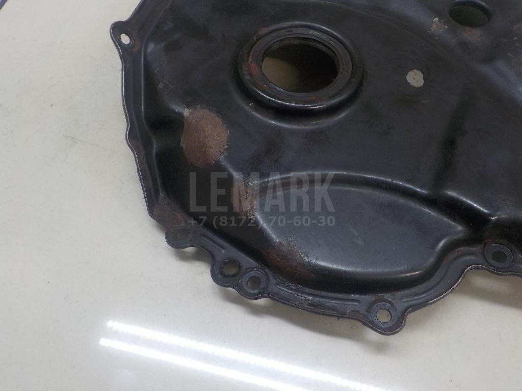 Крышка двигателя передняя