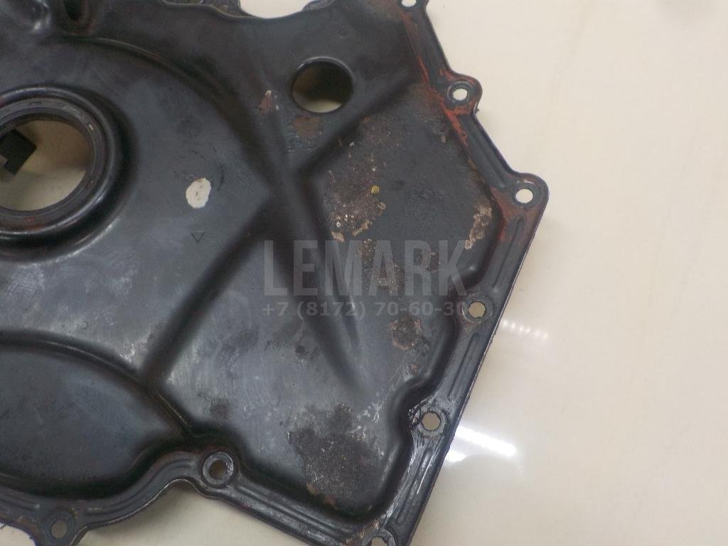 Крышка двигателя передняя
