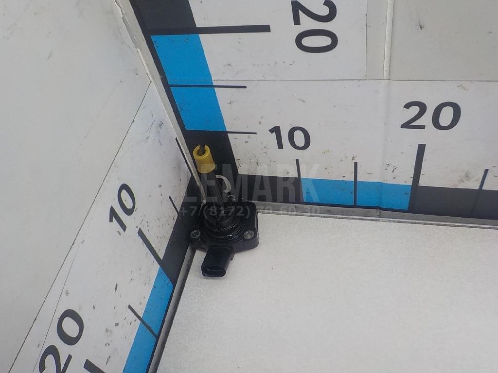 Датчик уровня масла