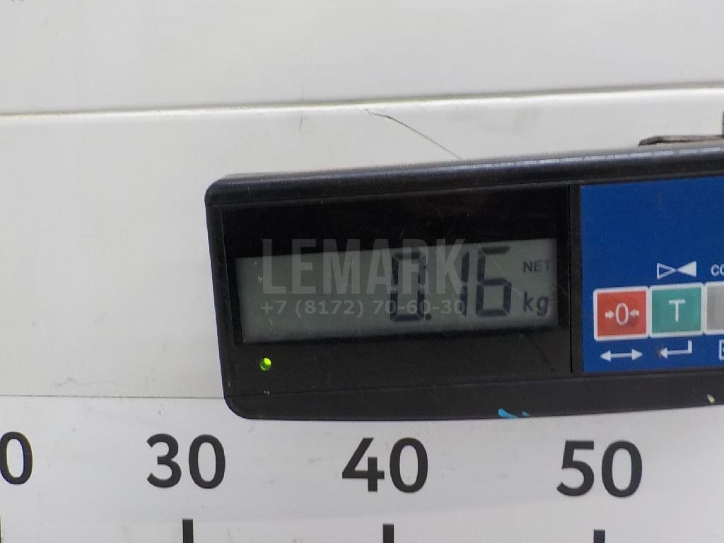 Накладка двери передней левой