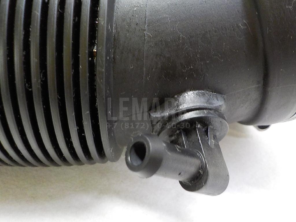 Гофра воздуховода для  Audi A4 [B9] 2015