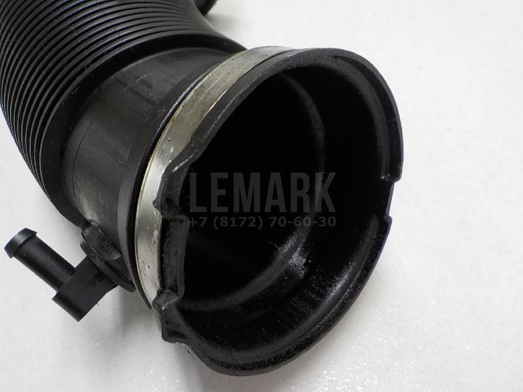 Гофра воздуховода для  Audi A4 [B9] 2015